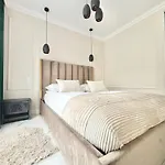 Apartamento Easy Rent- Wieniawska 108 Centrum